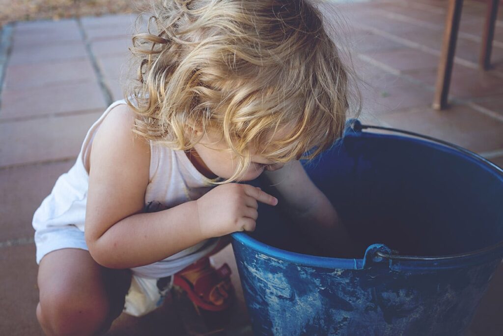 Get your Child Plays Outside