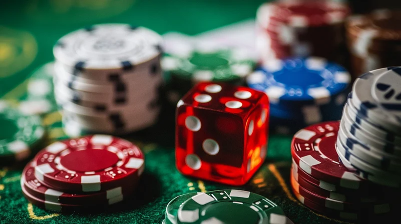 Understanding Paylines in Slot Games